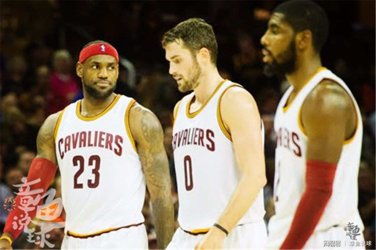 包含云南翡翠队主场不敌广州王朝队，遭遇两连败的词条