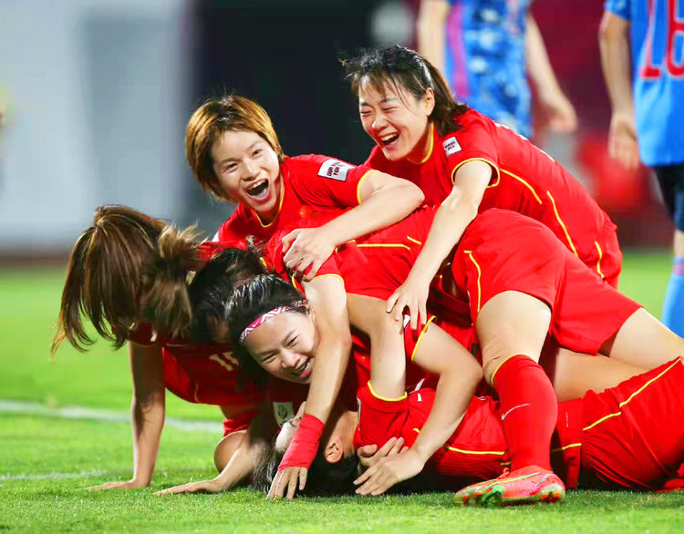 豪强对决颇具看点，谁能笑傲赛场的简单介绍