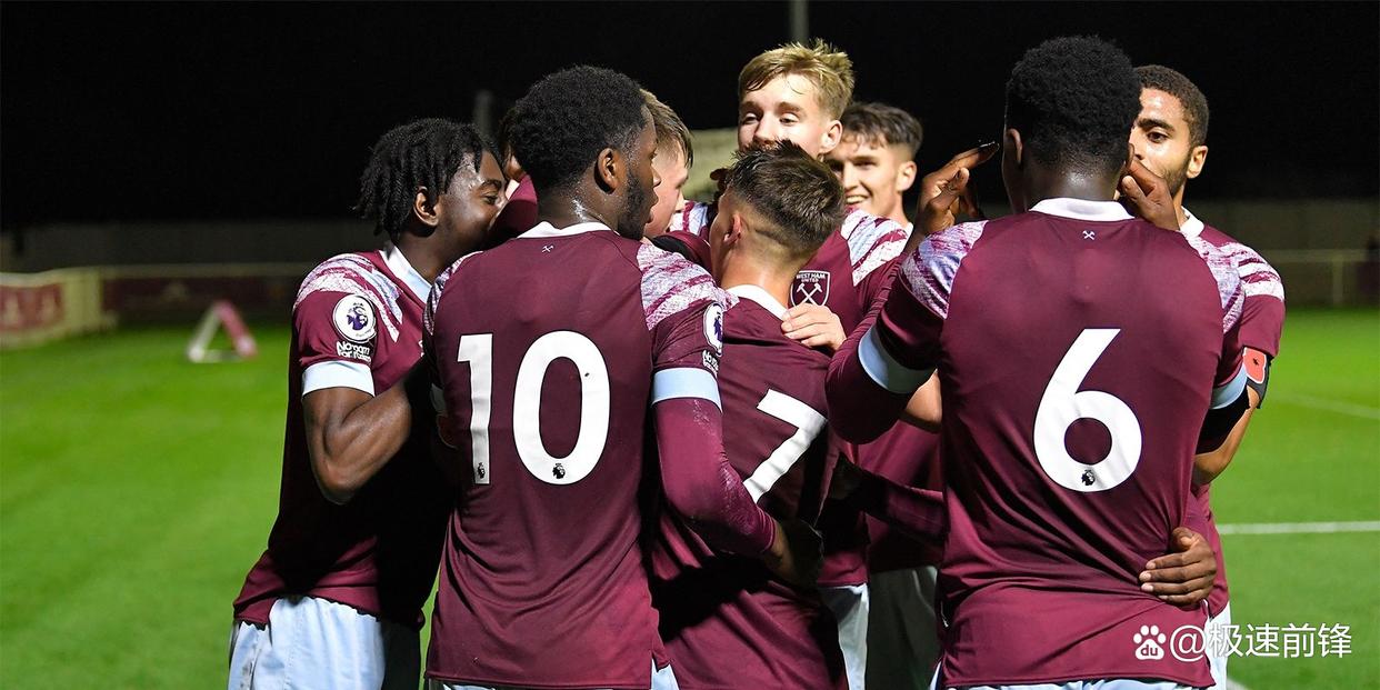 雷丁战术受限，球队再遭失败