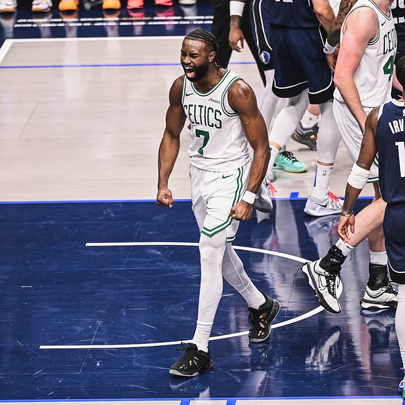 星空体育注册-篮网大胜独行侠，取得五连胜