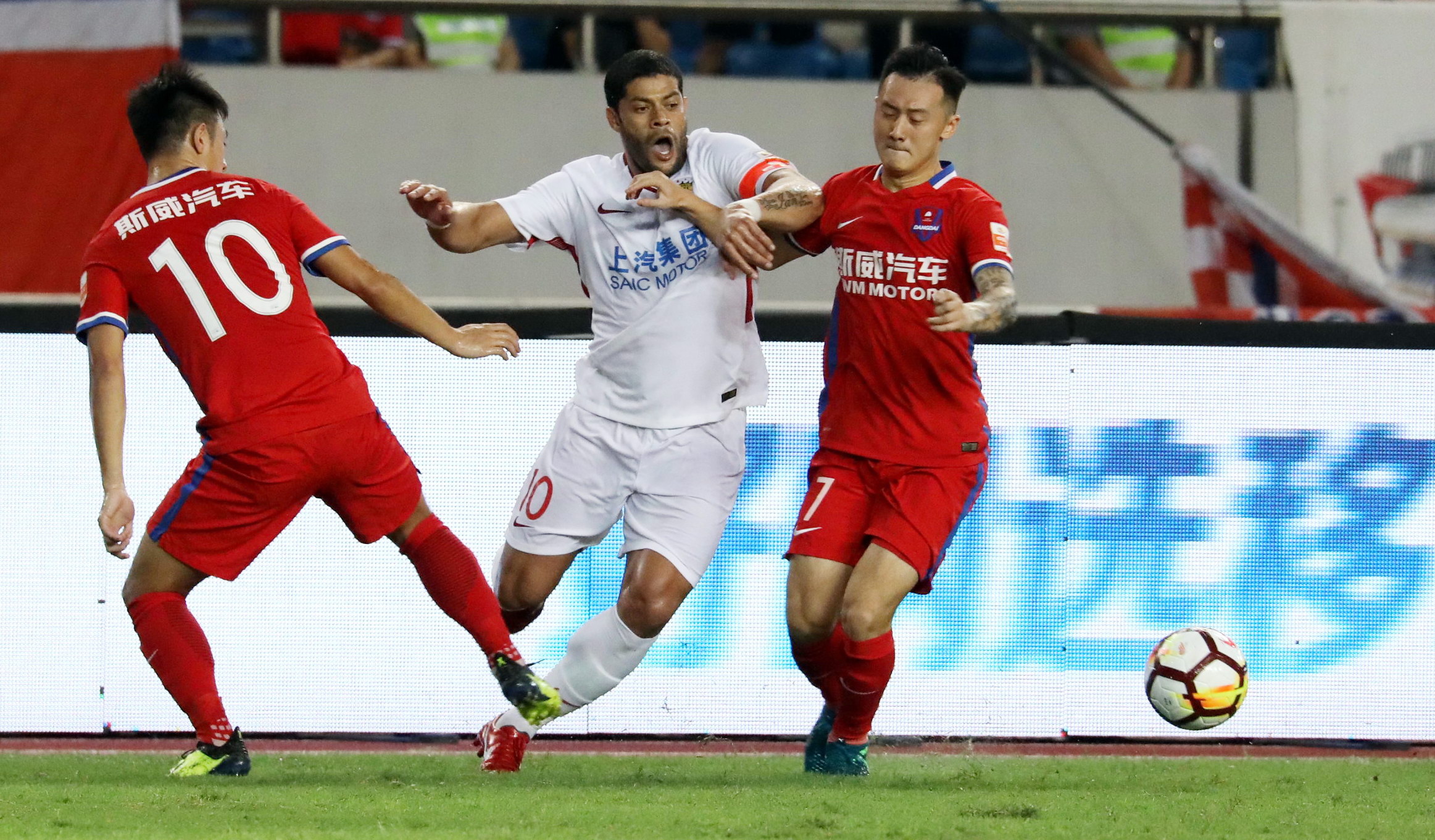 星空体育网站-关于重庆斯威主场比负于河北华夏幸福，遭遇两连败的信息