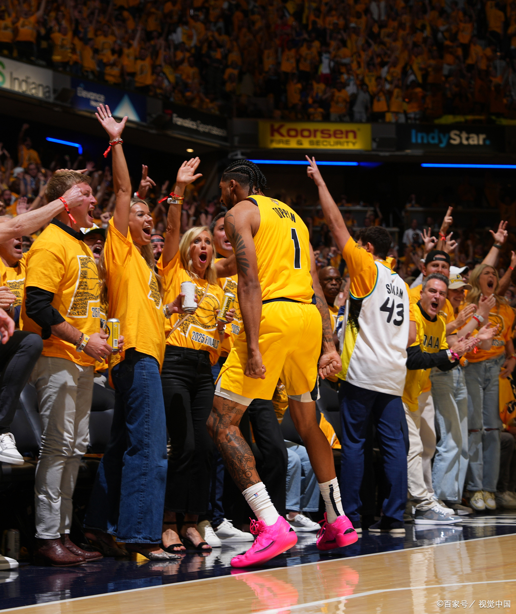 湖人队新援逐渐适应，表现逐渐提升的简单介绍