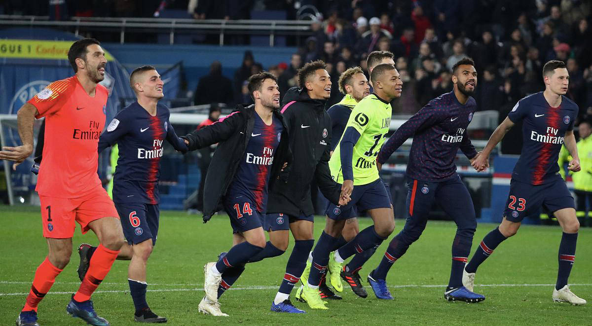 包含巴黎圣日耳曼重返主场,全力冲击晋级的词条 包含巴黎圣日耳曼重返主场,全力冲击晋级的词条