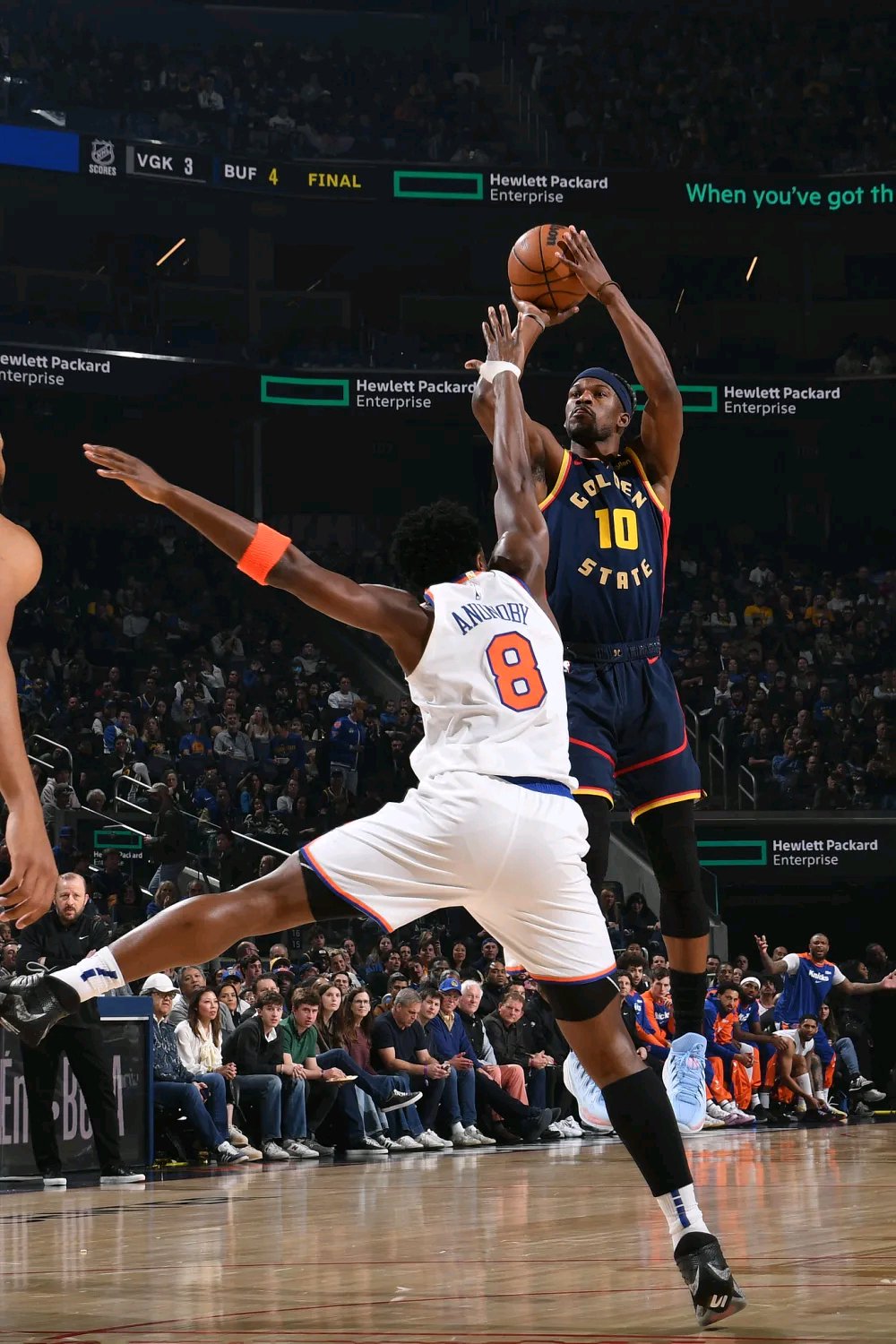 星空体育官网登录网址-尼克斯连胜被终结，球队陷入低谷